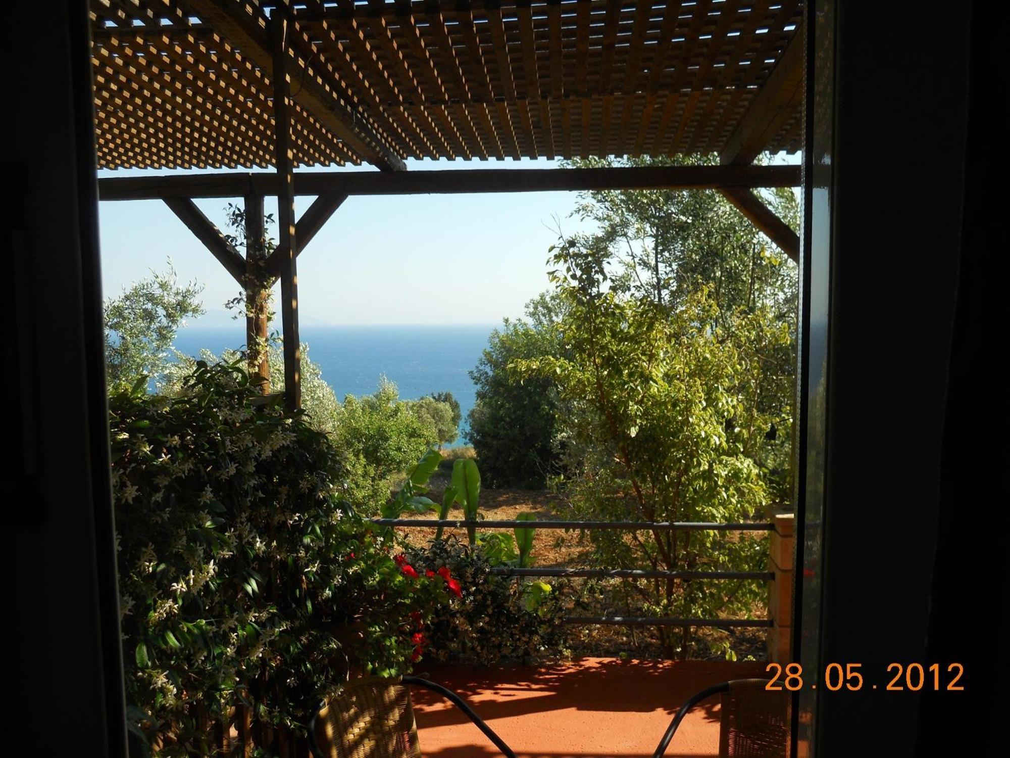 Delfinia Apartment Vlachata Bagian luar foto