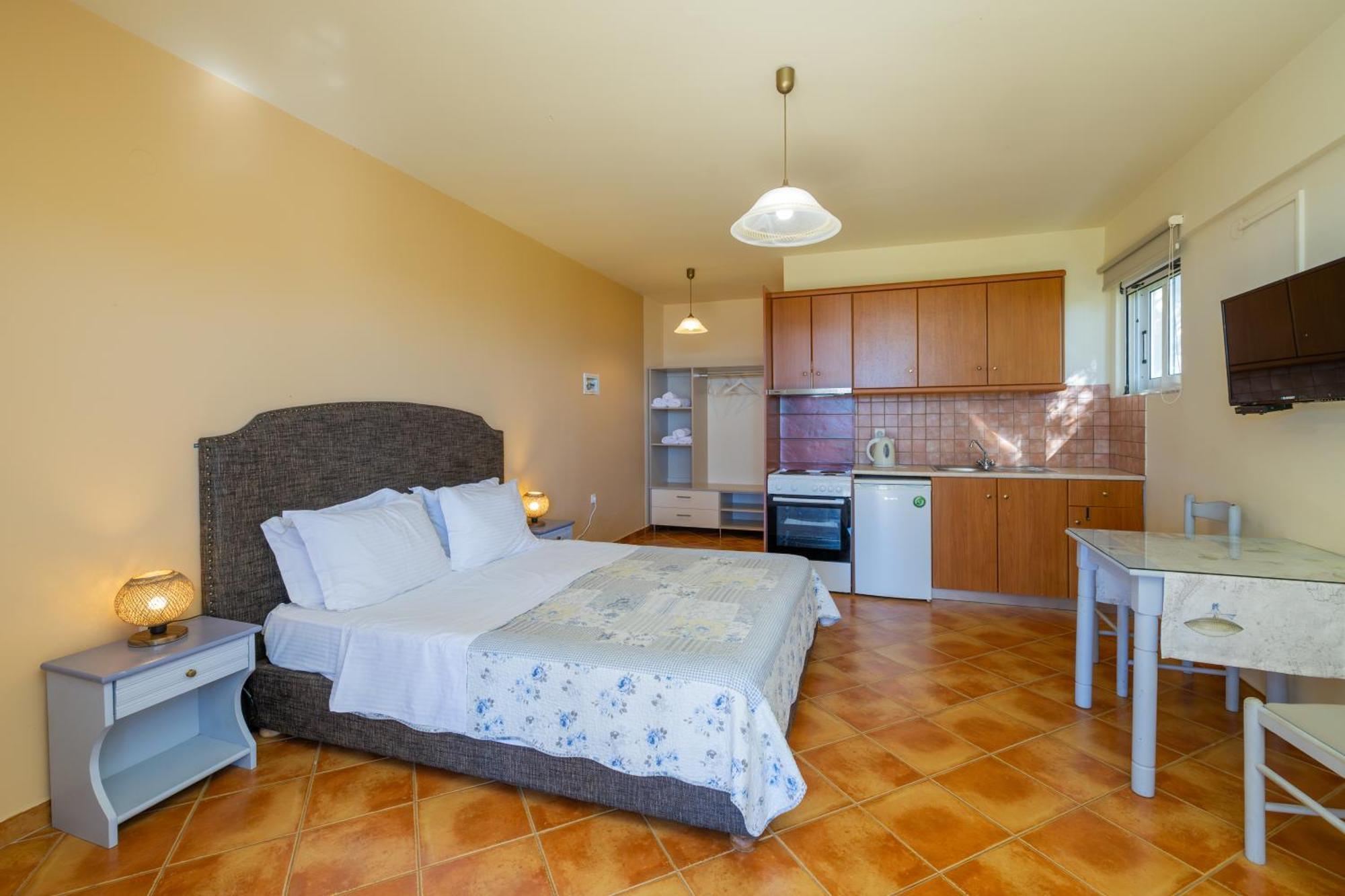 Delfinia Apartment Vlachata Bagian luar foto